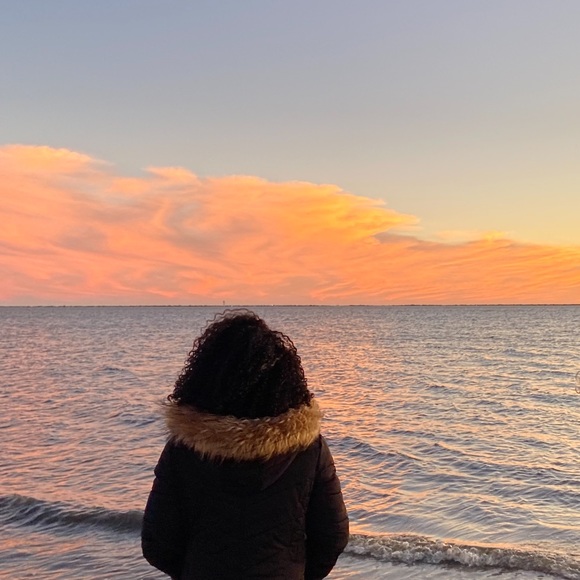 Meet your Posher, Mayalyn - Picture 1 of 1